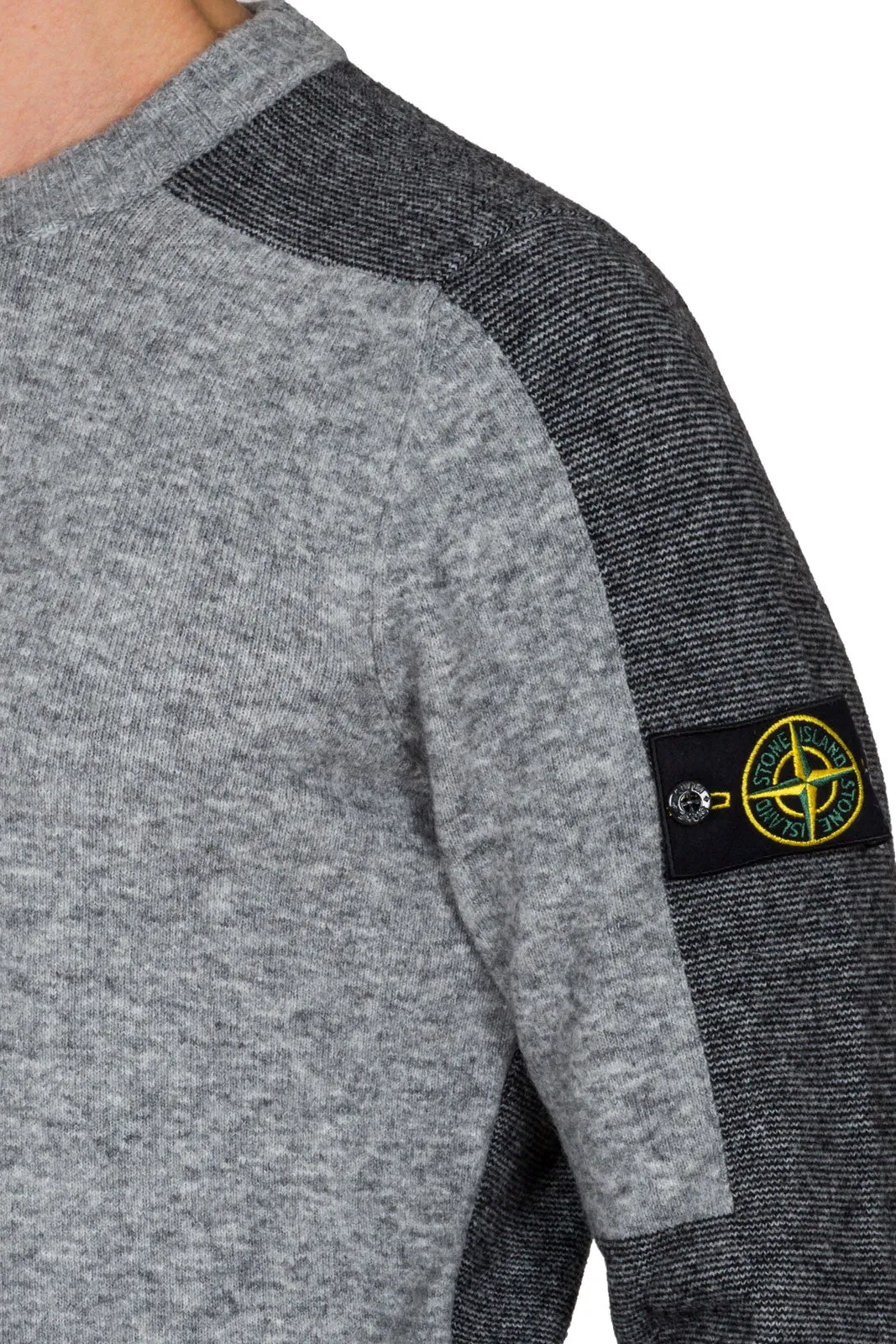 589B1 Crew Neck Knit