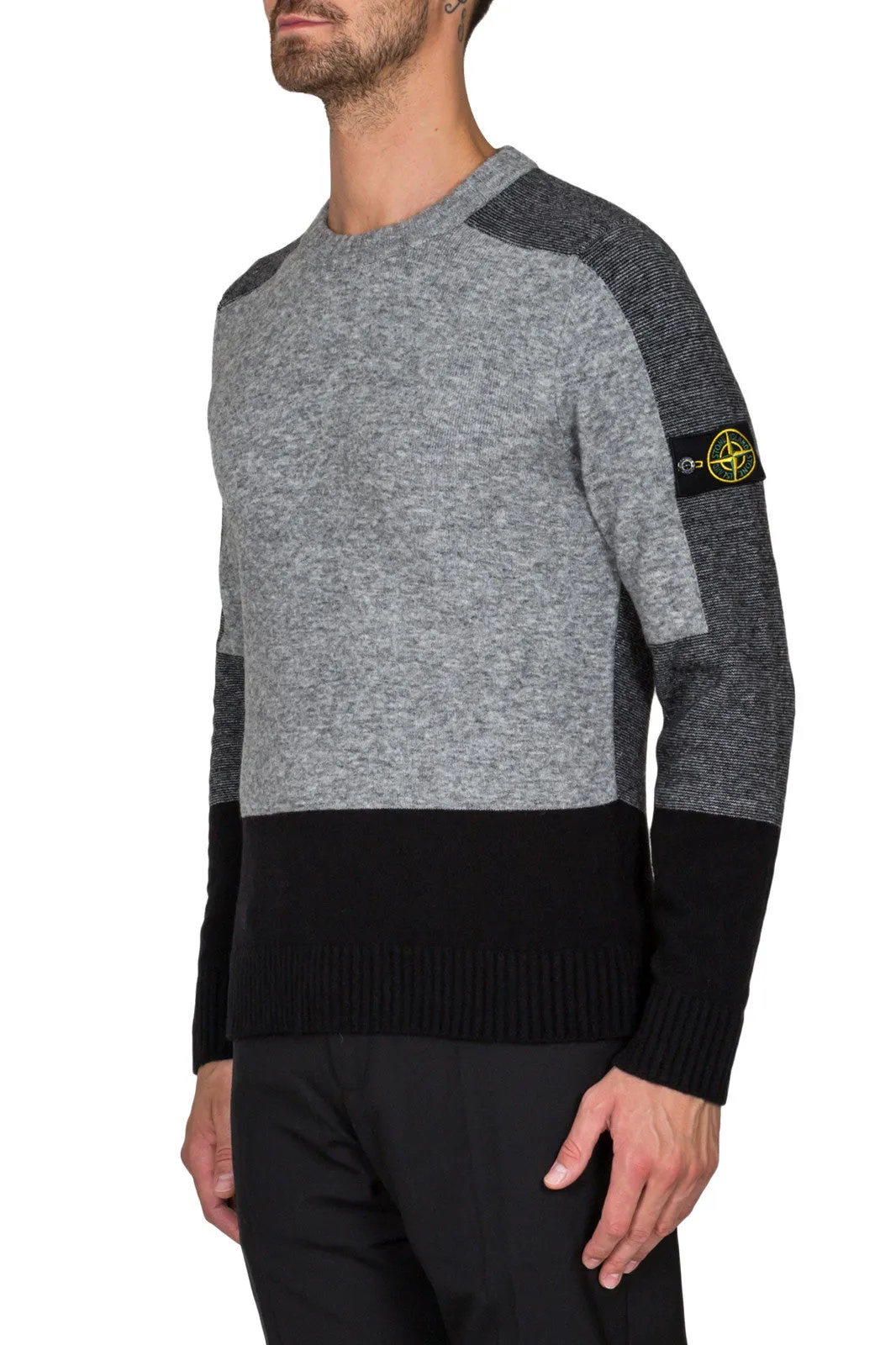 589B1 Crew Neck Knit