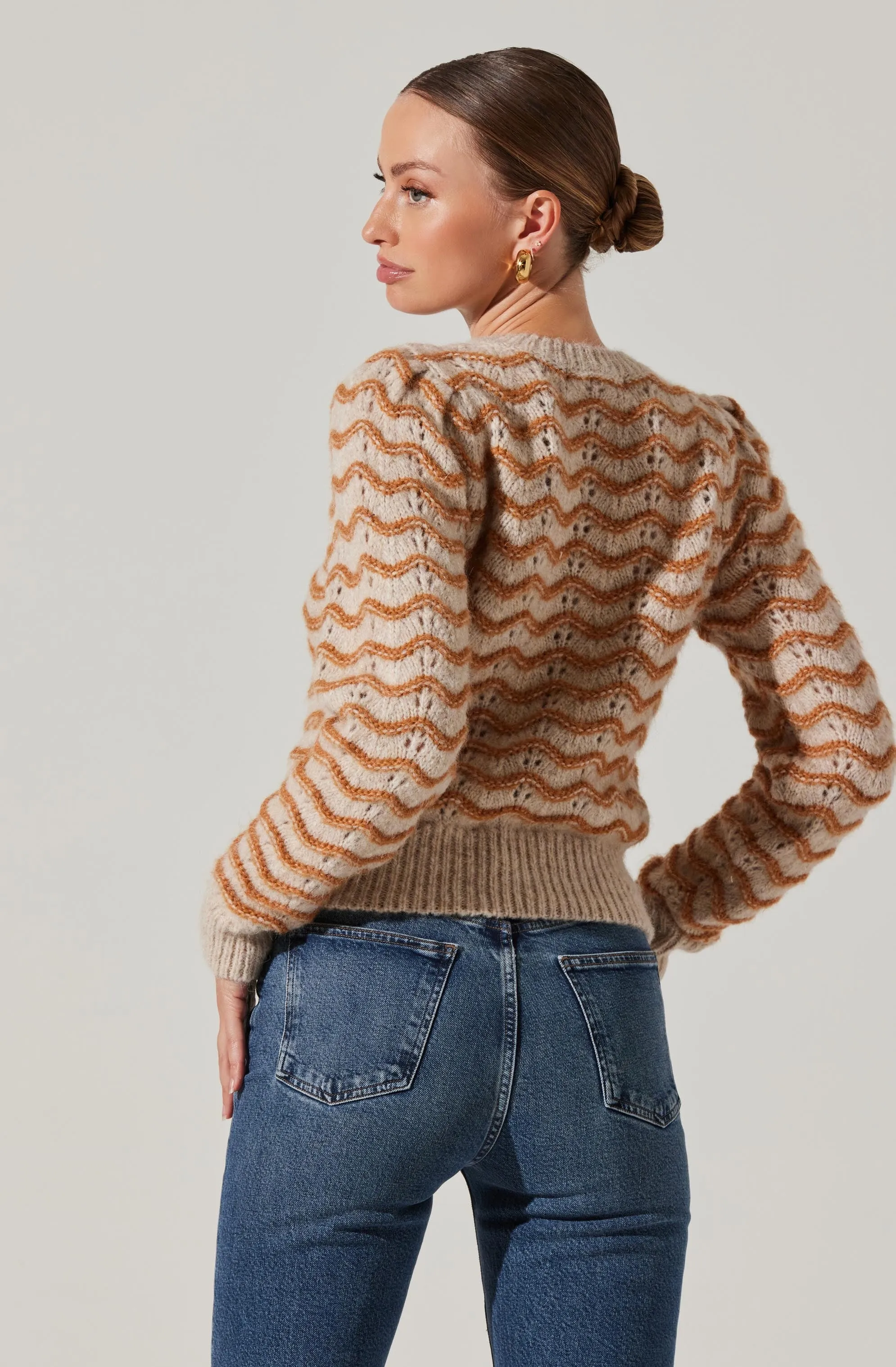 AST Jaylani Wavy Striped Sweater In Mustard Taupe