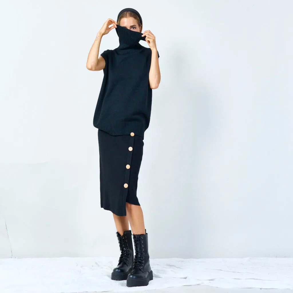 Chic sleeveless turtleneck top wholesale