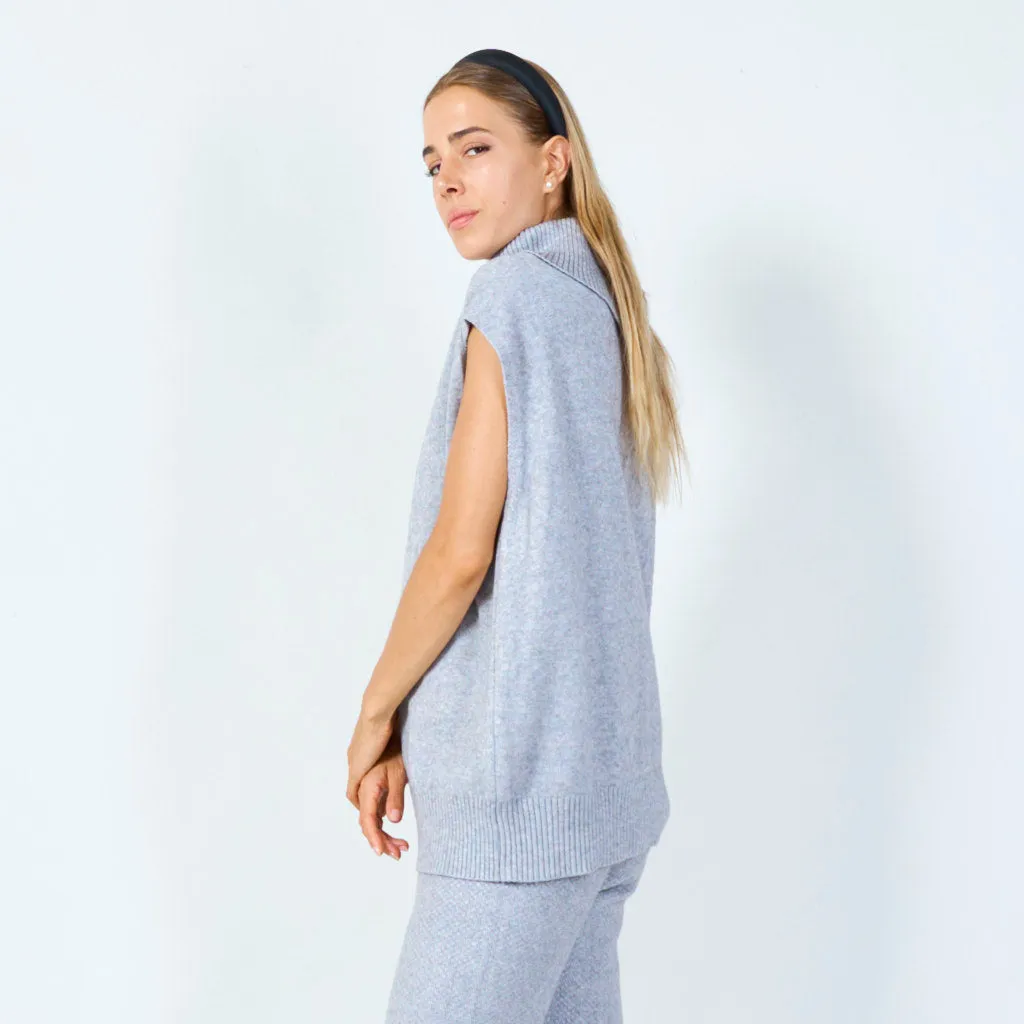 Chic sleeveless turtleneck top wholesale