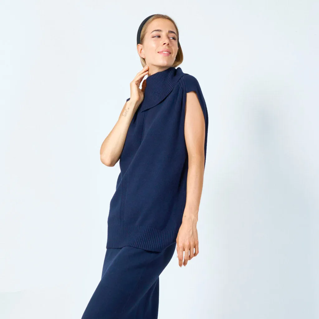 Chic sleeveless turtleneck top wholesale