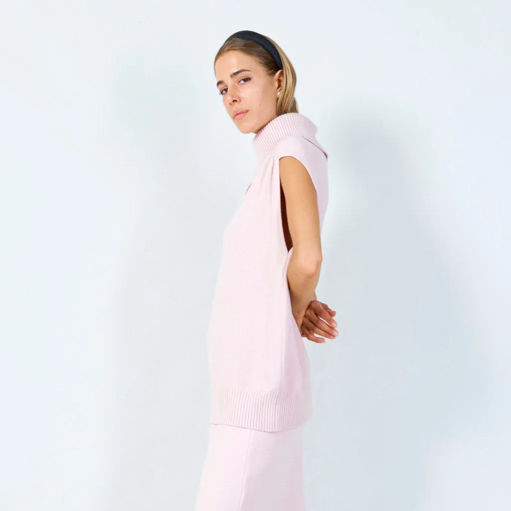 Chic sleeveless turtleneck top wholesale