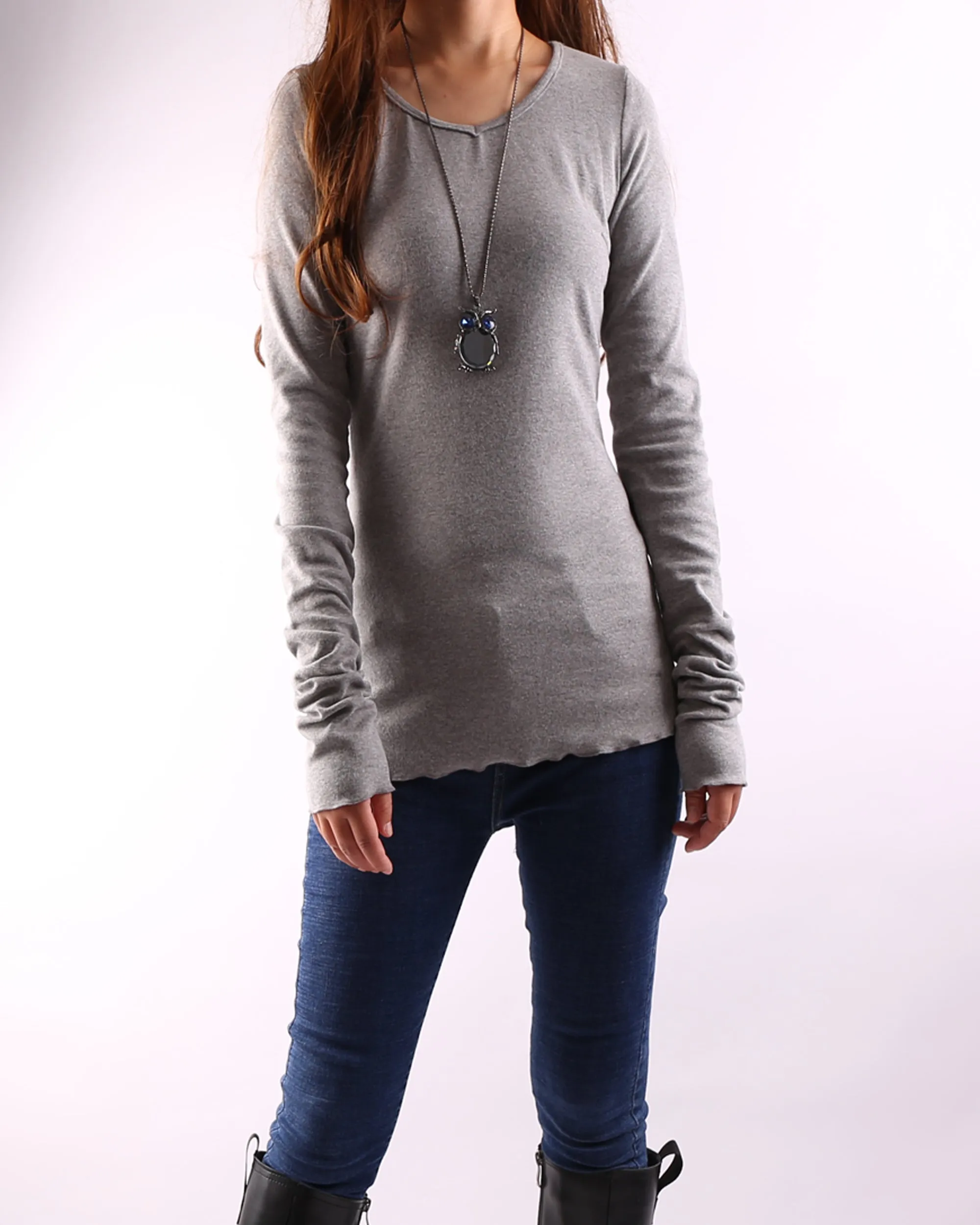 Gray t-shirt, V-neck top, bottoming Cotton t-Shirt, Women's Long Long Sleeves top, form fitting top(Y1117)