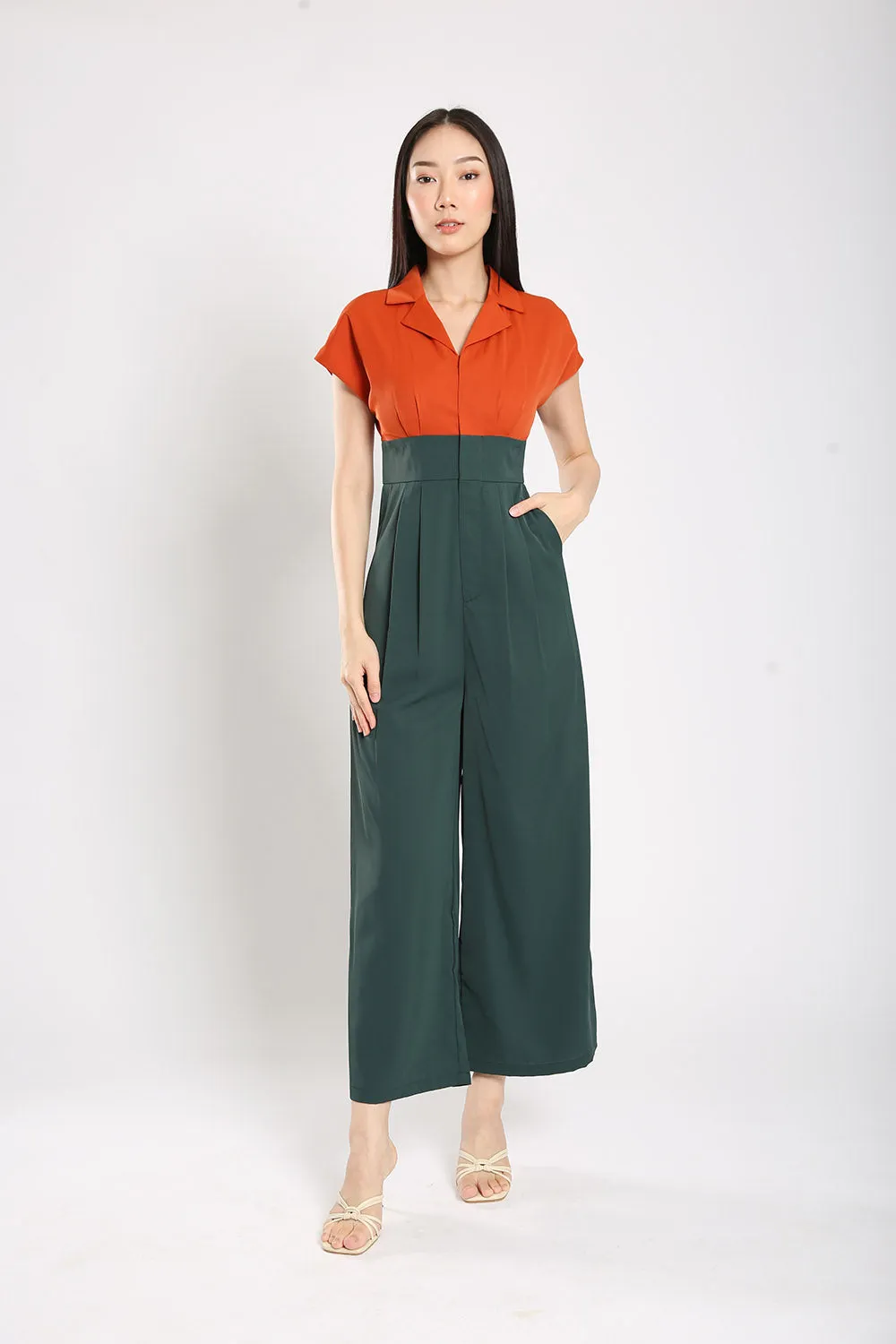 Jorelle Romper in Crayon