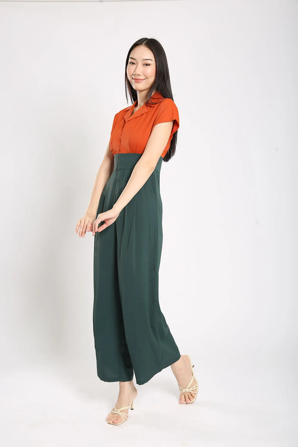 Jorelle Romper in Crayon