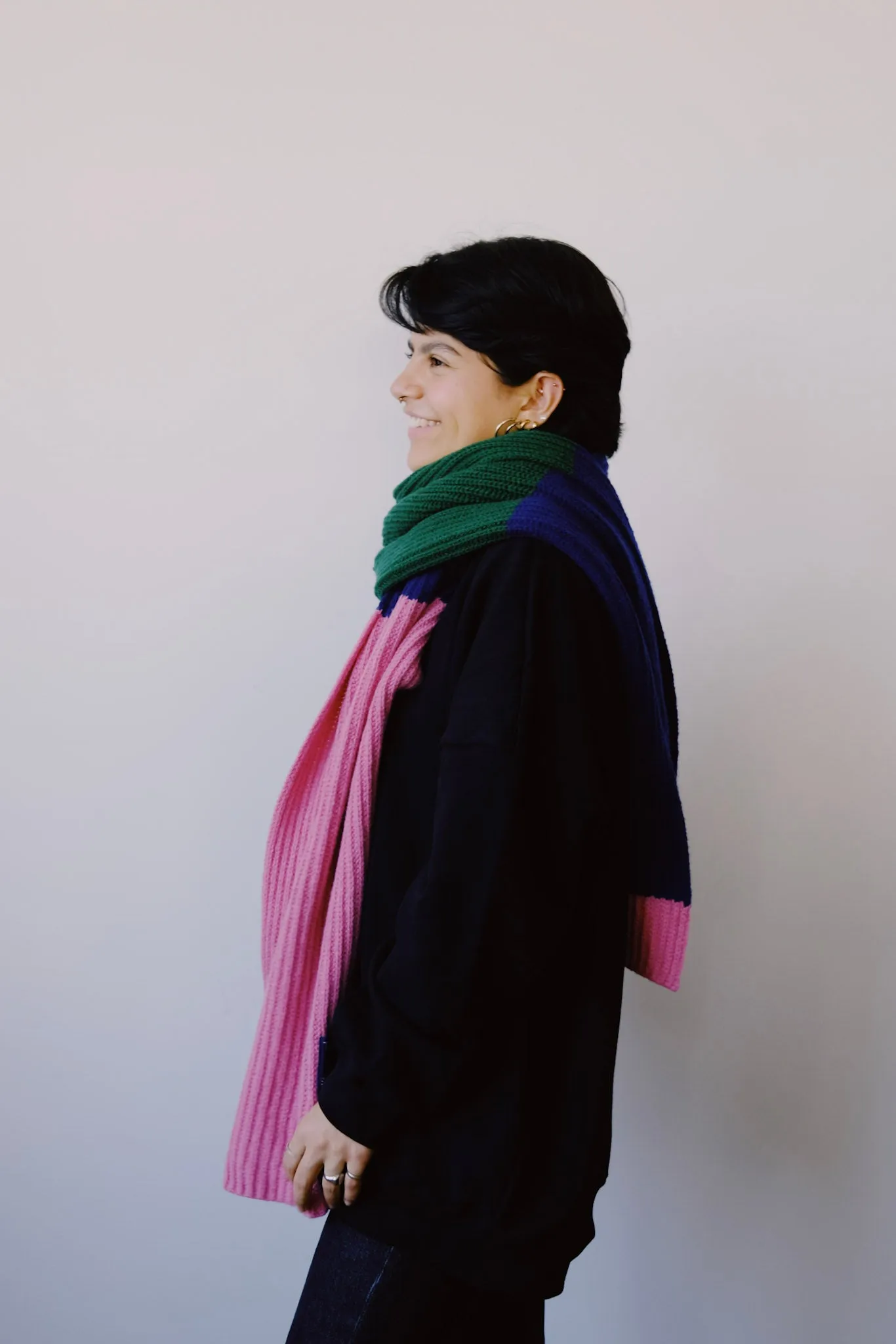 knit scarf - ghede - pink blue green