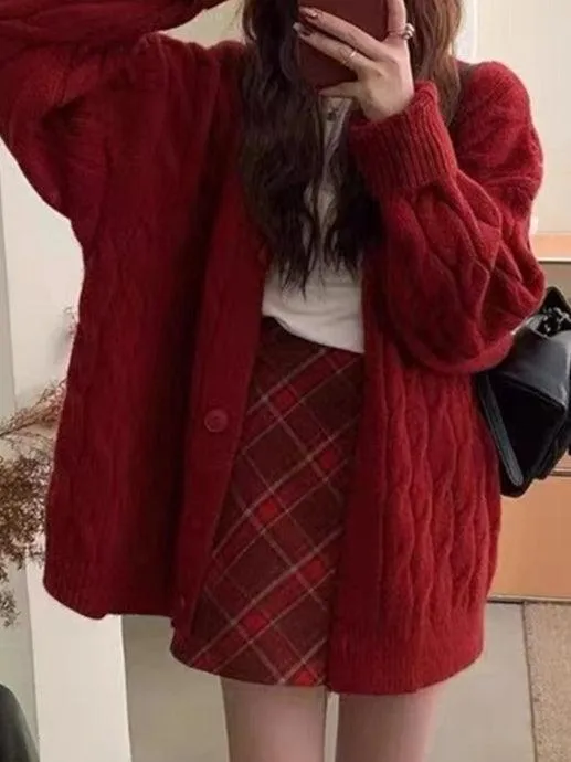 Ladies Solid Color Cable Knit Botton Cardigan SKT4811