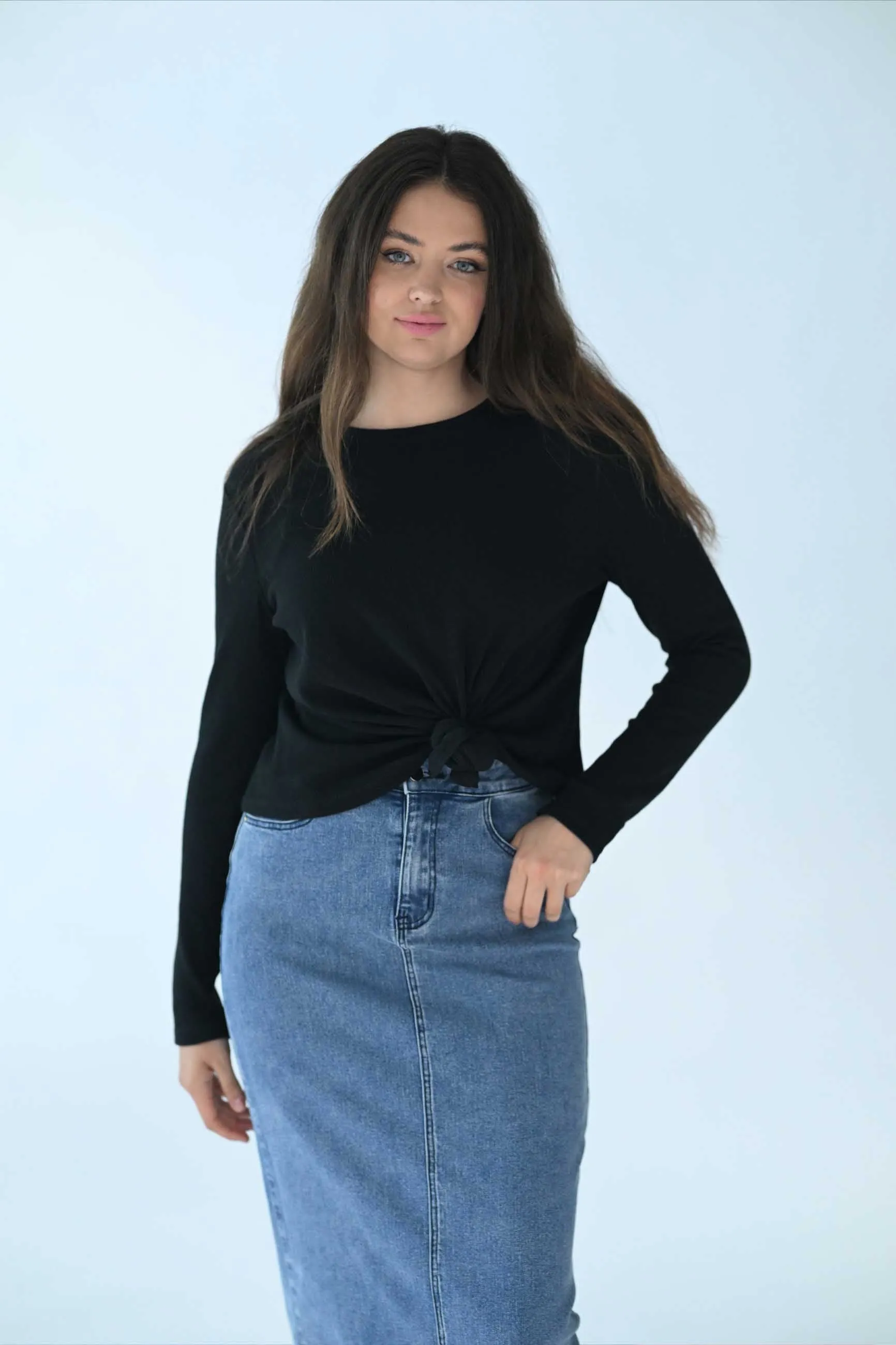 Latitude Black Knotted Waffle Tee LA202B