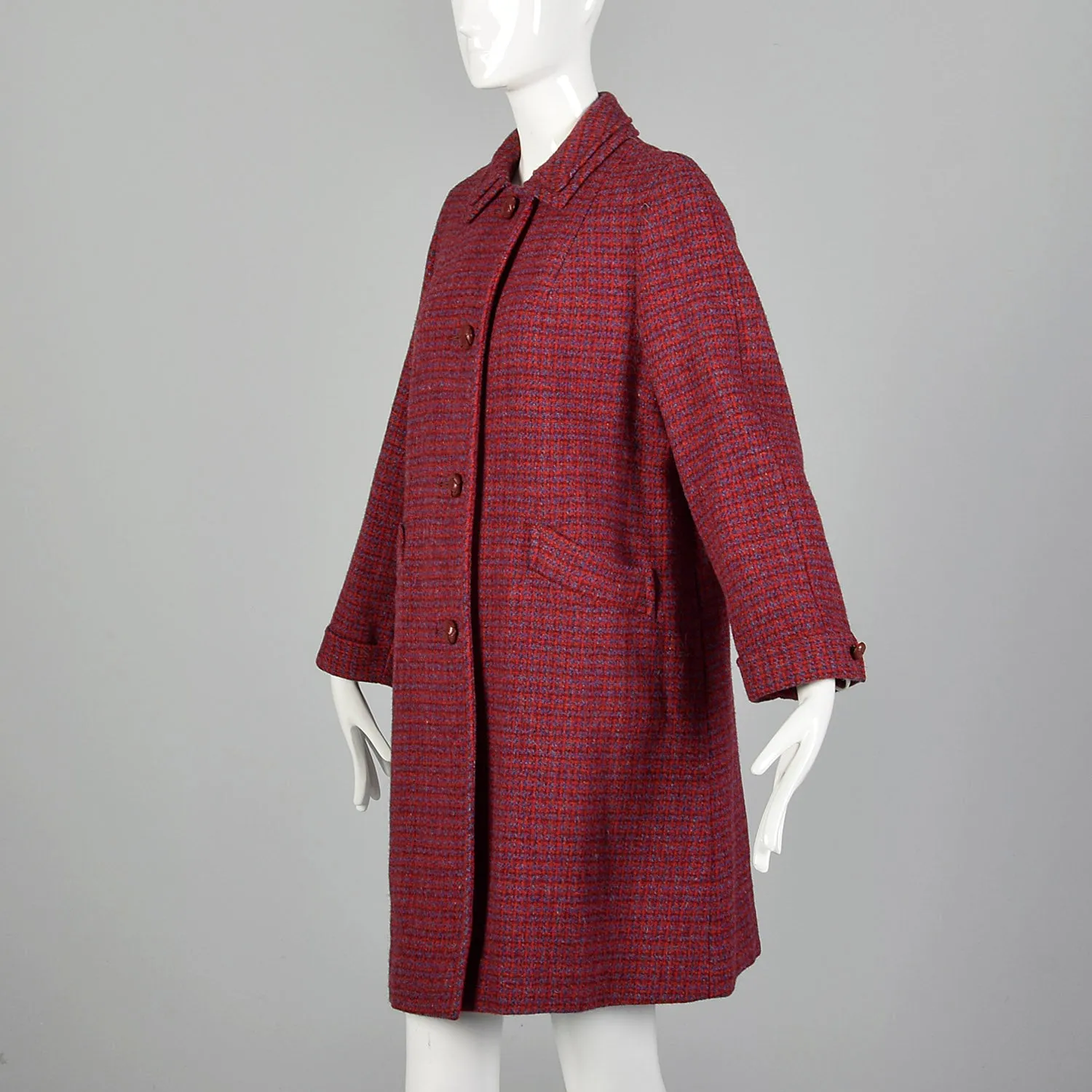 Medium 1960s Red and Blue Scottish Wool Tweed Coat