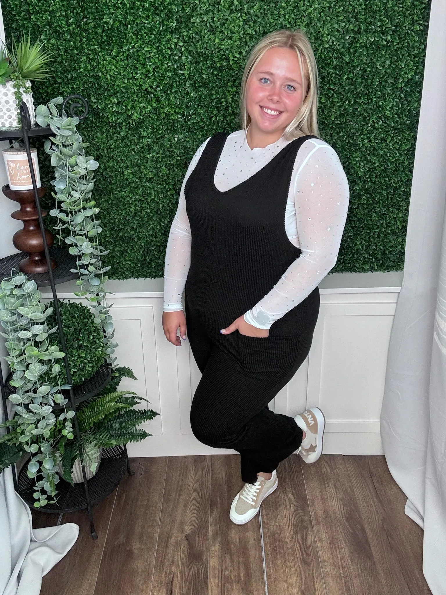 SLEEVELESS SOLID URBAN RIBBED JUMPSUIT