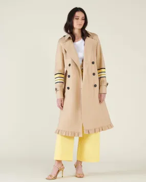 Trench coat with edge with volant