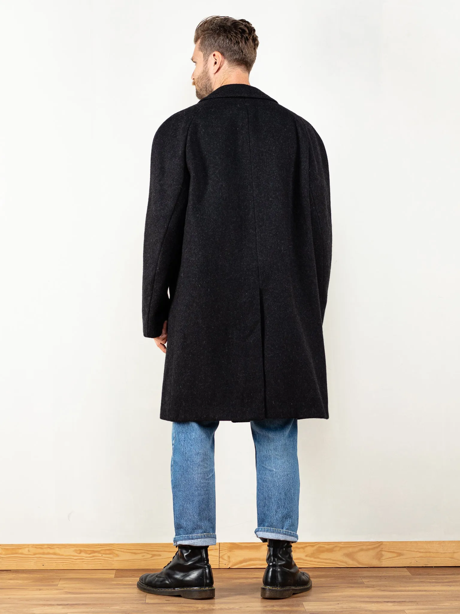 Vintage 70's Men Wool Blend Coat in Dark Grey