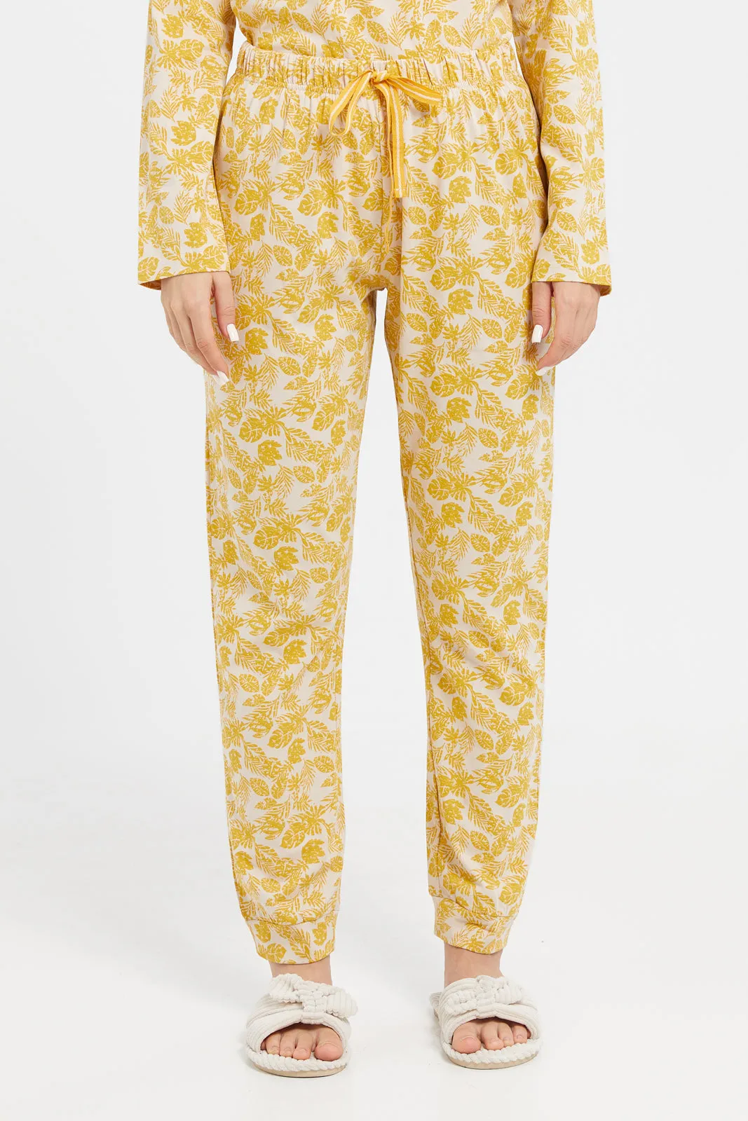 Women Printed Round Neck Pyjama Set (2 Piece)