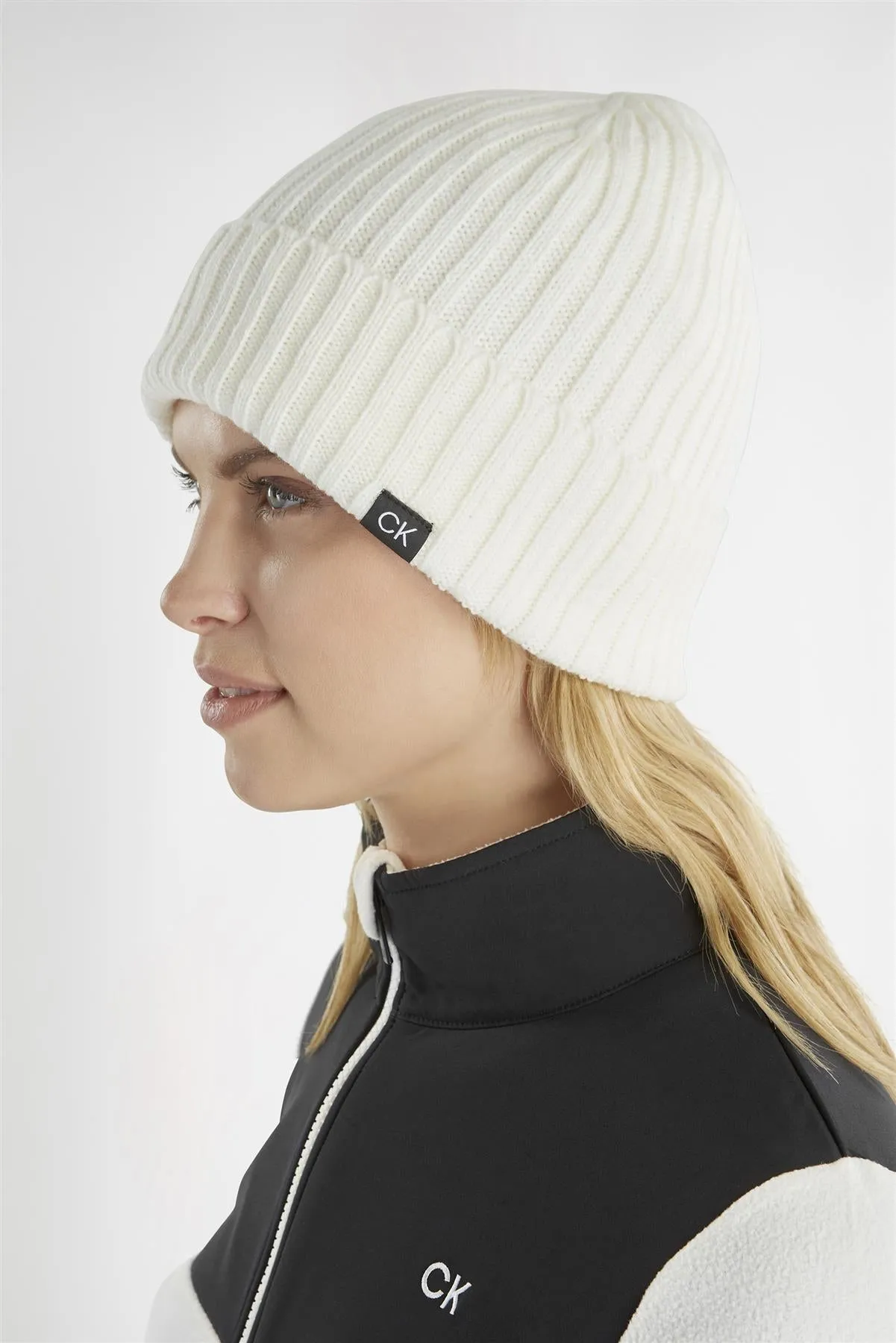 Womens Waldorf Cable Beanie Gardenia - AW23