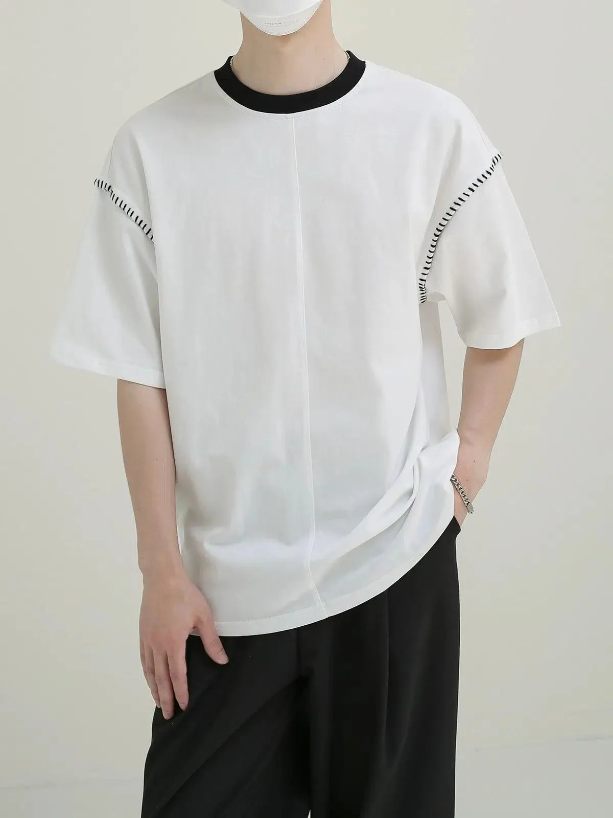 Zhou Contrast Neckline & Shoulder Line T-Shirt